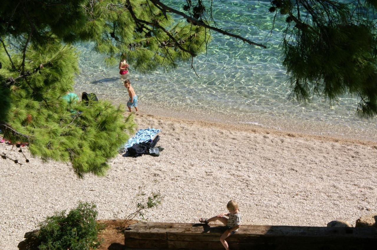 Apartments By The Sea Pisak, Omis - 1014 Bagian luar foto