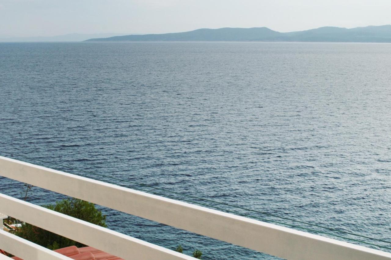 Apartments By The Sea Pisak, Omis - 1014 Bagian luar foto