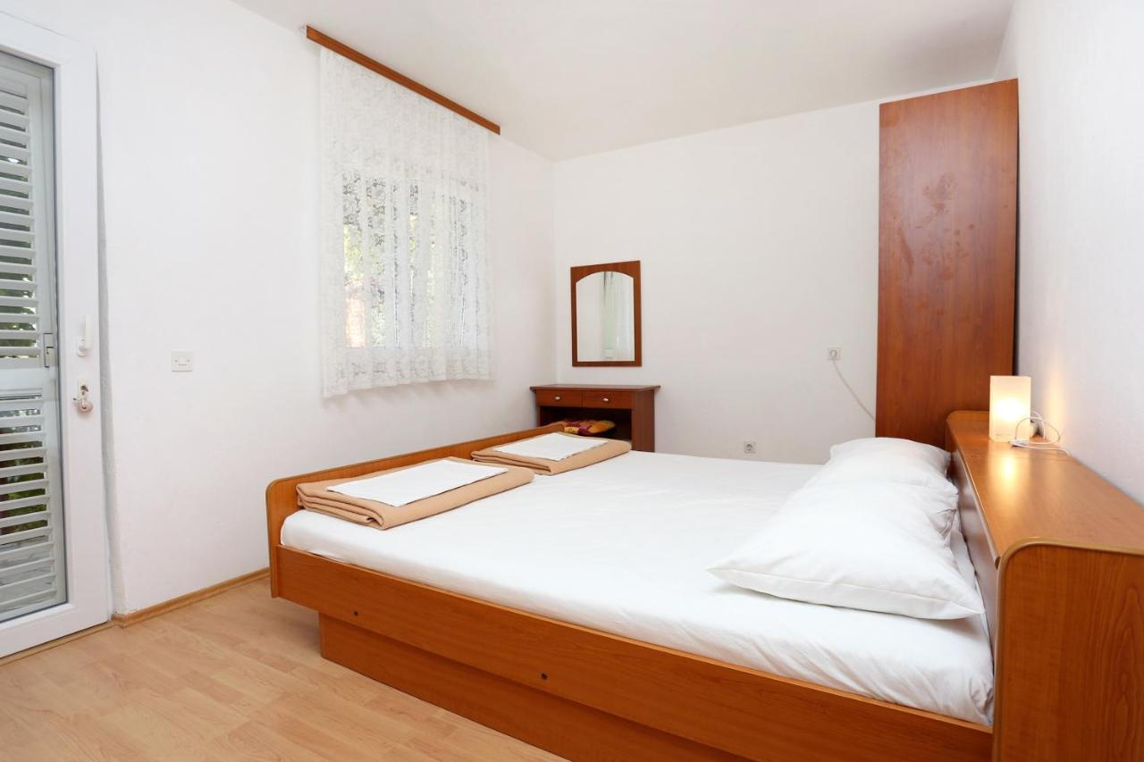 Apartments By The Sea Pisak, Omis - 1014 Bagian luar foto