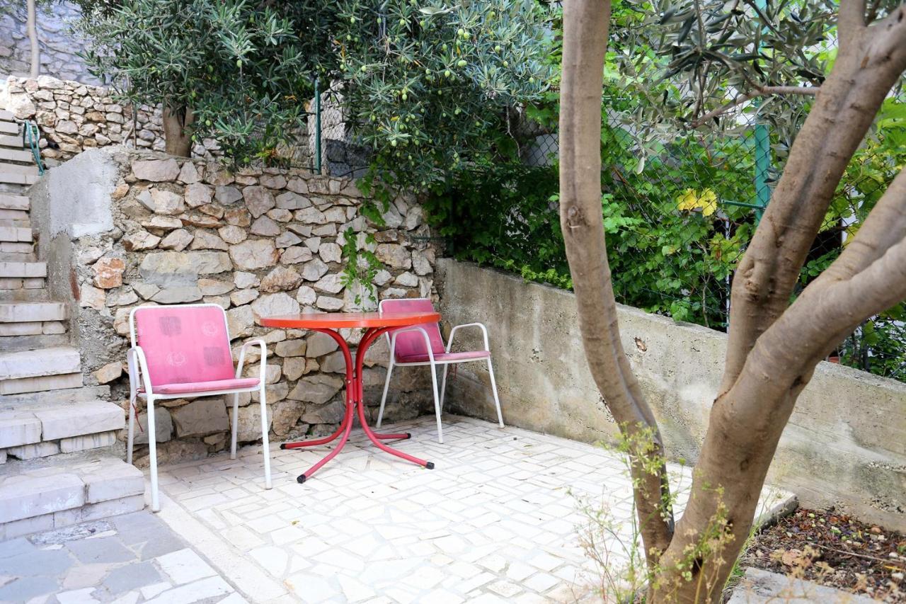 Apartments By The Sea Pisak, Omis - 1014 Bagian luar foto