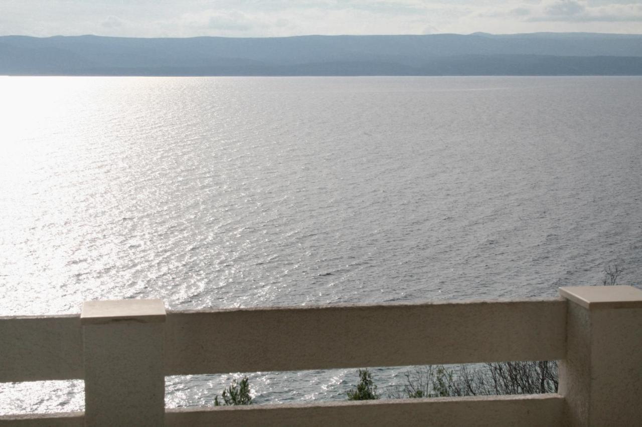 Apartments By The Sea Pisak, Omis - 1014 Bagian luar foto