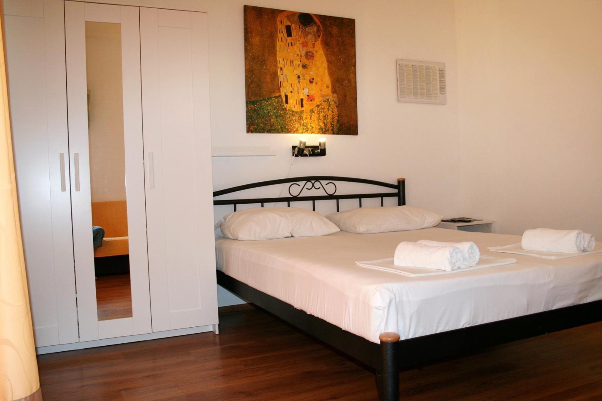 Apartments By The Sea Pisak, Omis - 1014 Ruang foto